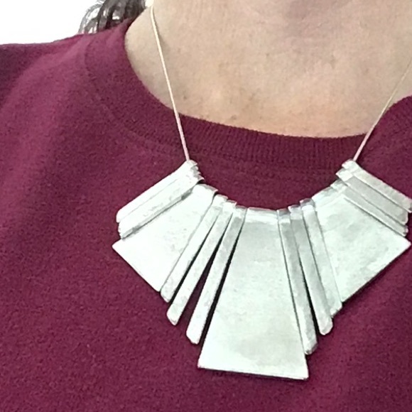 Silver toned statement necklace. - Picture 4 of 5